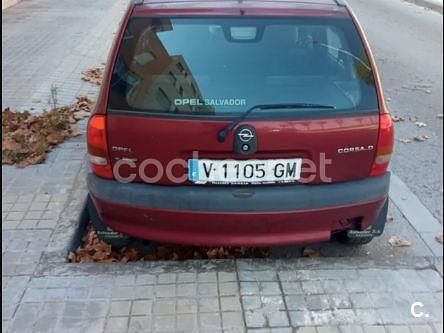 Granate Usado 1999 Opel Corsa Eco Berlina | 1500 € - Imagen 1/4