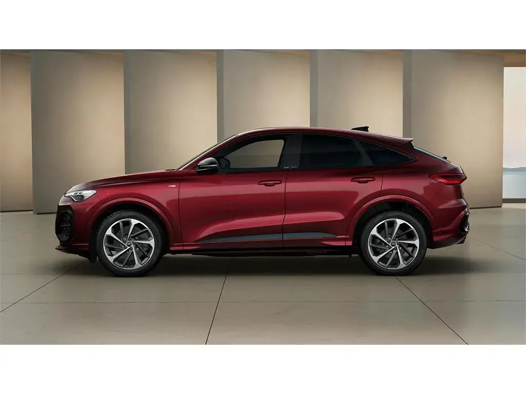 Nuevo Audi Q5 Sportback 204 CV (150 kW) 2025 Rojo granadina SUV