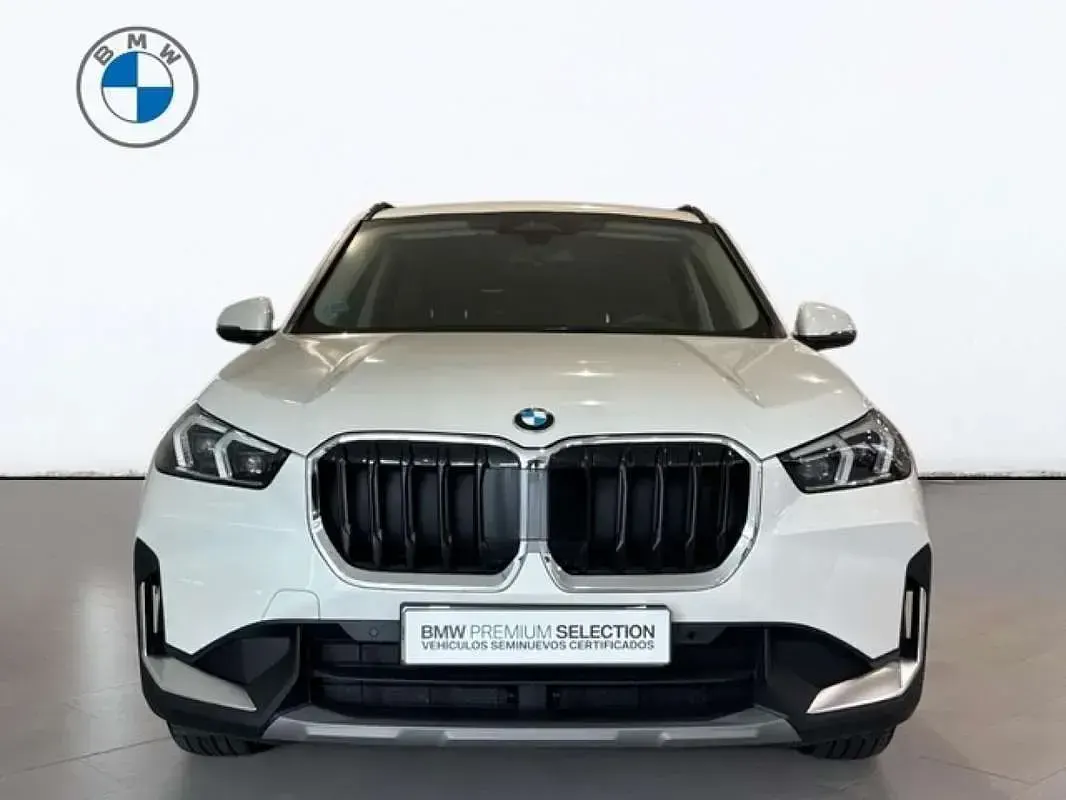 Usado BMW X1 Comfort Edition 170 CV (125 kW) 2023 Blanco SUV