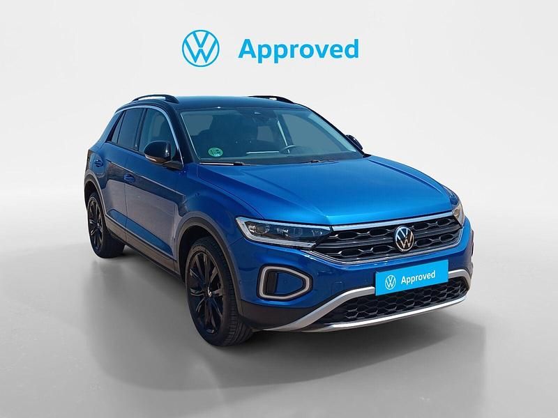 Azul Usado 2024 VW T-Roc SUV | 24.900 € (Precio justo) - Imagen 1/4