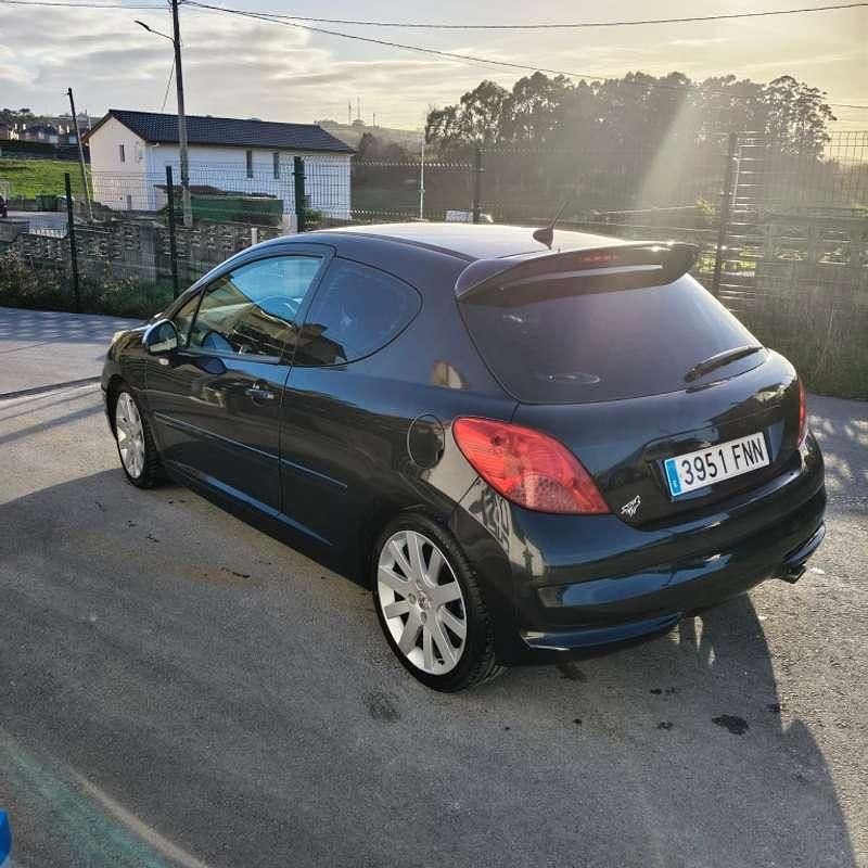 Usado Peugeot 207 Sport 120 CV (88 kW) 2007 Negro Utilitario
