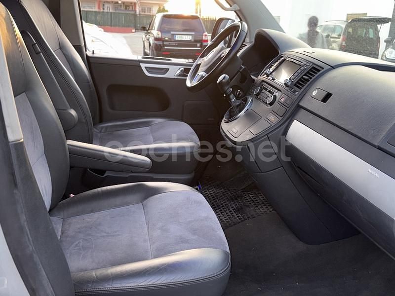 Usado VW Multivan Highline 180 CV (132 kW) 2010 Gris / plata Van