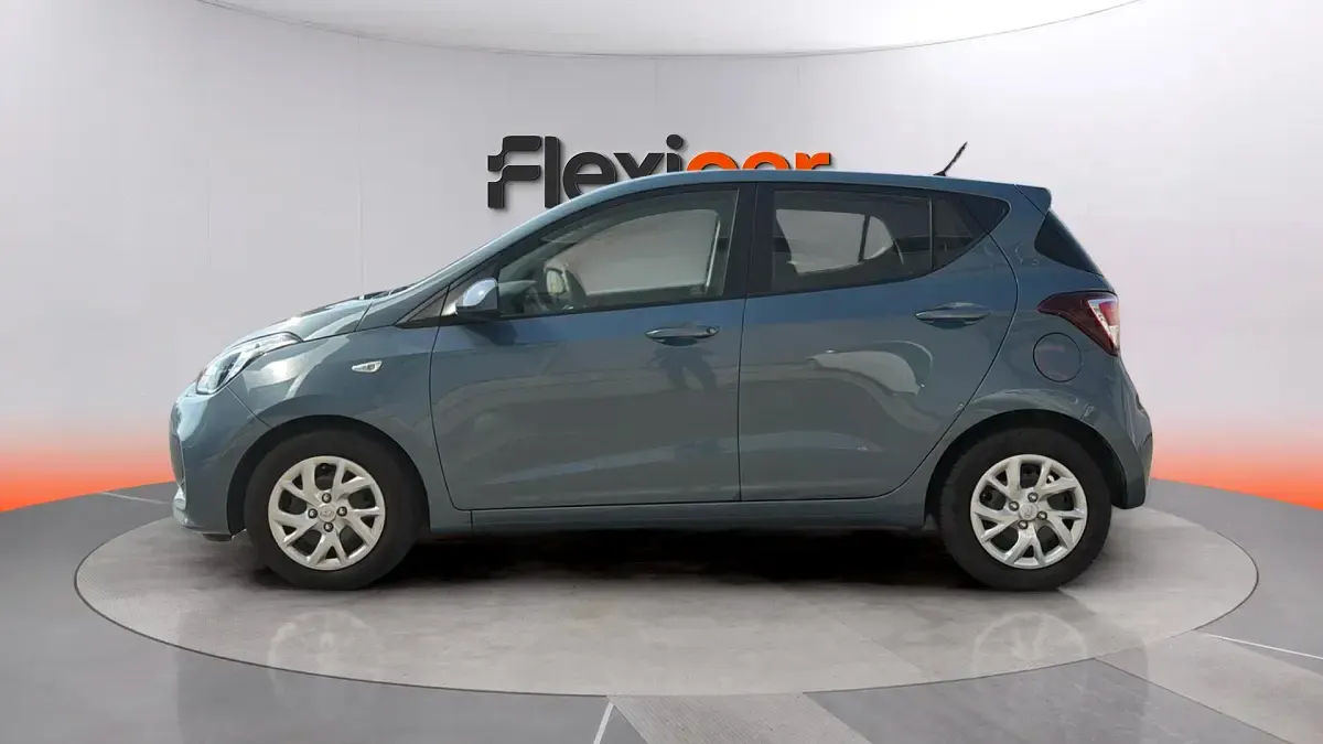 Usado Hyundai i10 GO! 67 CV (49 kW) 2018 Azul Utilitario