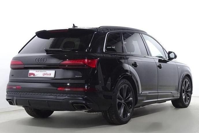 Usado Audi Q7 Premium 286 CV (210 kW) 2025 Negro SUV