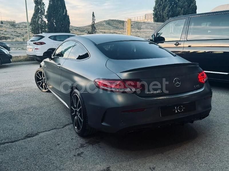 Usado Mercedes C43 AMG 390 CV (286 kW) 2019 Gris / plata Coupe