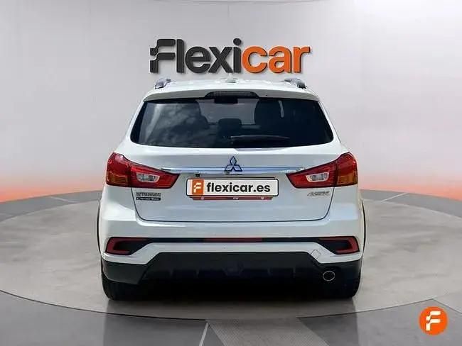 Usado Mitsubishi ASX Motion 117 CV (86 kW) 2019 Blanco SUV