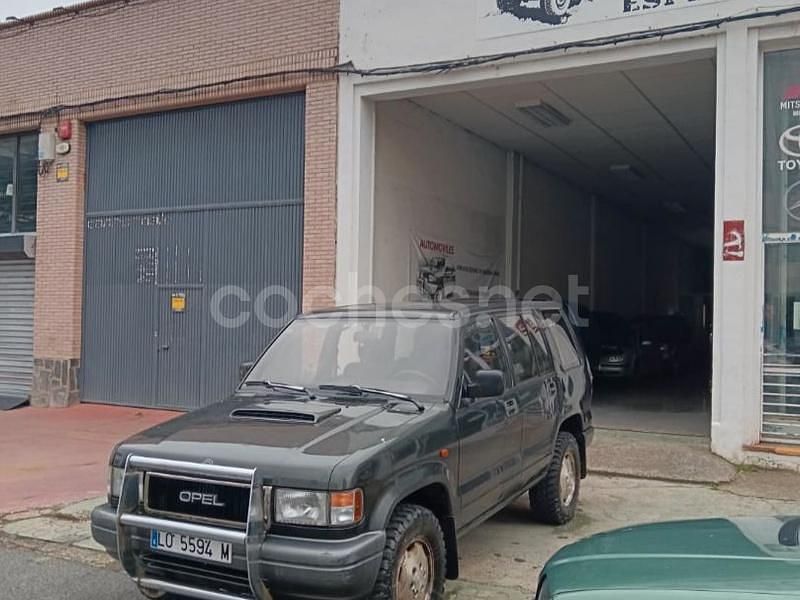 Usado Opel Monterey 114 CV (83 kW) 1993 Verde SUV