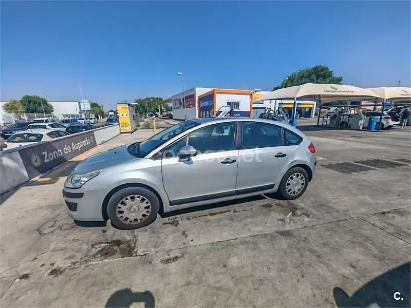 Usado Citroën C4 90 CV (66 kW) 2010 Gris / plata Berlina