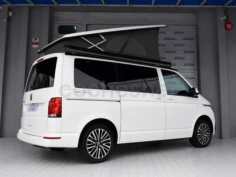 Usado VW California Beach 150 CV (110 kW) 2023 Blanco Van