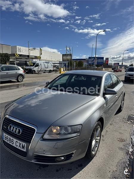Usado Audi A6 255 CV (187 kW) 2004 Gris / plata Berlina