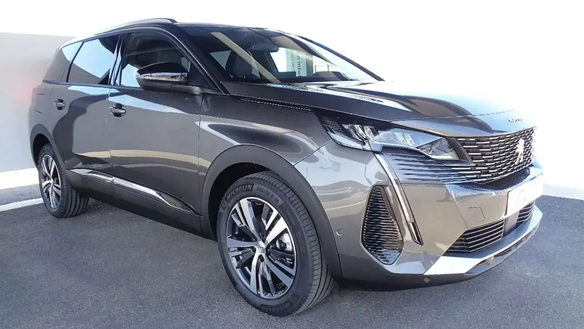 Usado Peugeot 5008 Allure 131 CV (96 kW) 2024 SUV