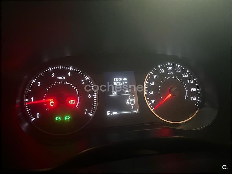 Usado Dacia Sandero Expression 91 CV (66 kW) 2023 Gris / plata Berlina