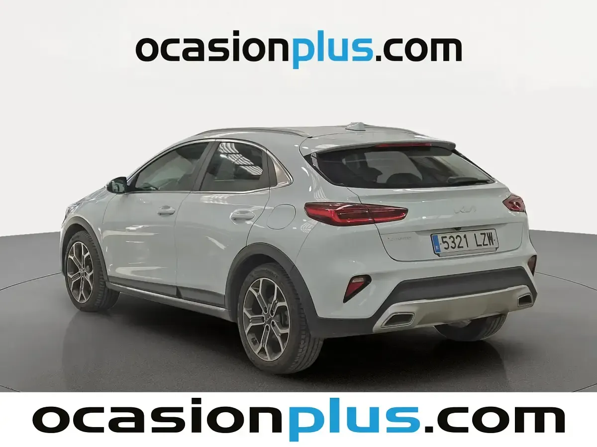 Usado Kia XCeed 120 CV (88 kW) 2022 Blanco SUV