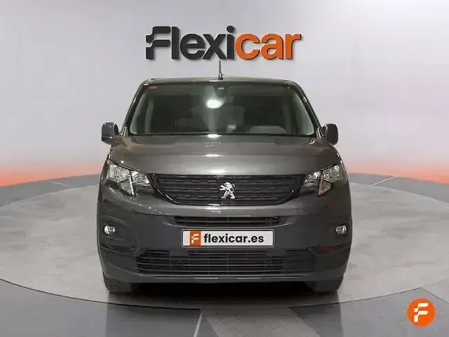 Usado Peugeot Rifter Allure 100 CV (73 kW) 2021 Gris Monovolumen