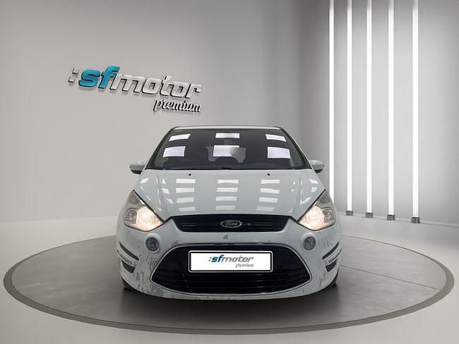 Usado Ford S-MAX Trend 140 CV (102 kW) 2010 Blanco Monovolumen