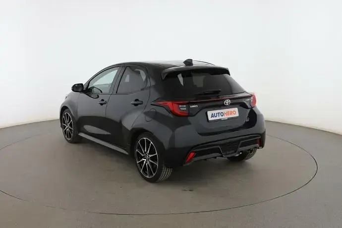 Usado Toyota Yaris Sport 120 CV (88 kW) 2023 Utilitario