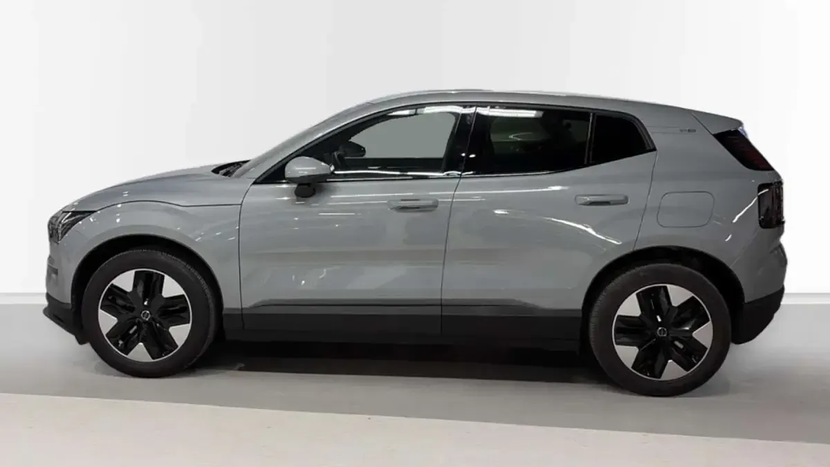 Używany Volvo EX30 Core 200 kW (272 KM) 2024 SUV