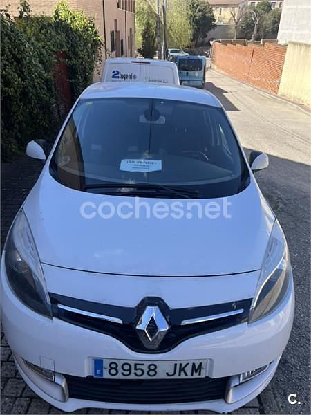 Usado Renault Scénic III LIMITED 115 CV (84 kW) 2015 Blanco Monovolumen