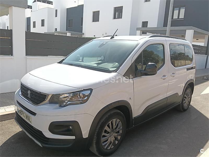 Blanco Usado 2024 Peugeot Rifter Allure Monovolumen | 21.300 € (Precio justo) - Imagen 1/4