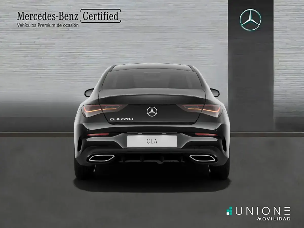 Usado Mercedes CLA220 190 CV (139 kW) 2025 Negro Coupe