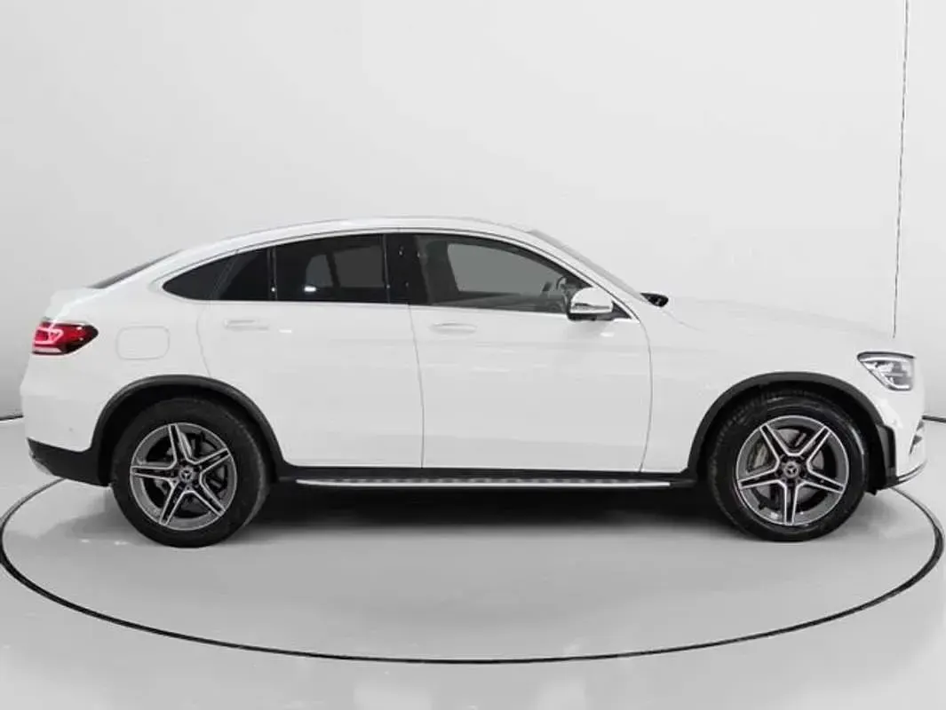 Usado Mercedes GLC200 163 CV (119 kW) 2021 Blanco SUV