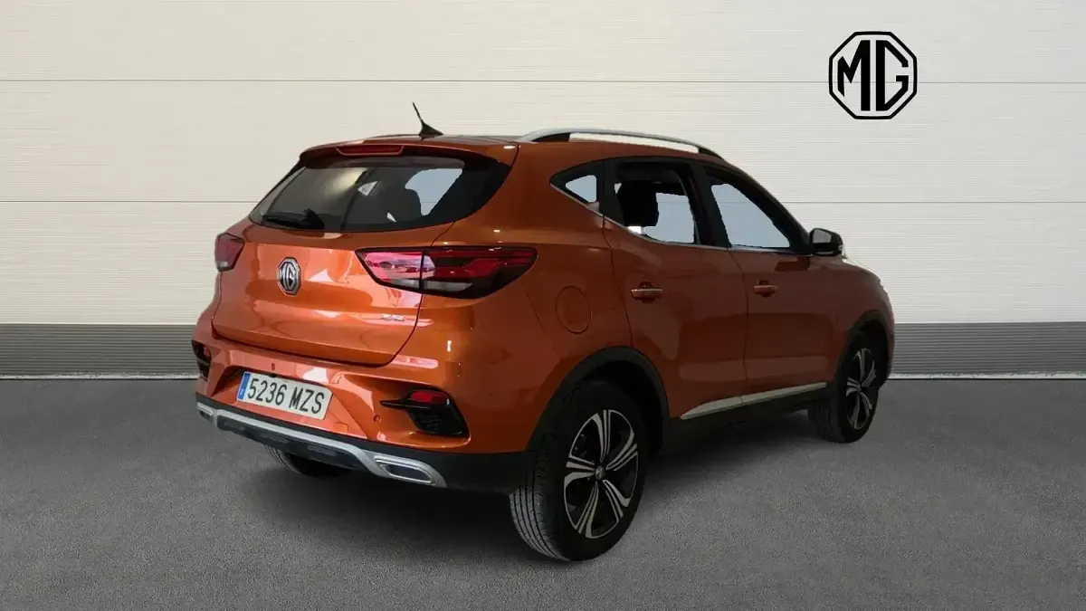 Usado MG ZS Comfort 106 CV (77 kW) 2025 Naranja SUV