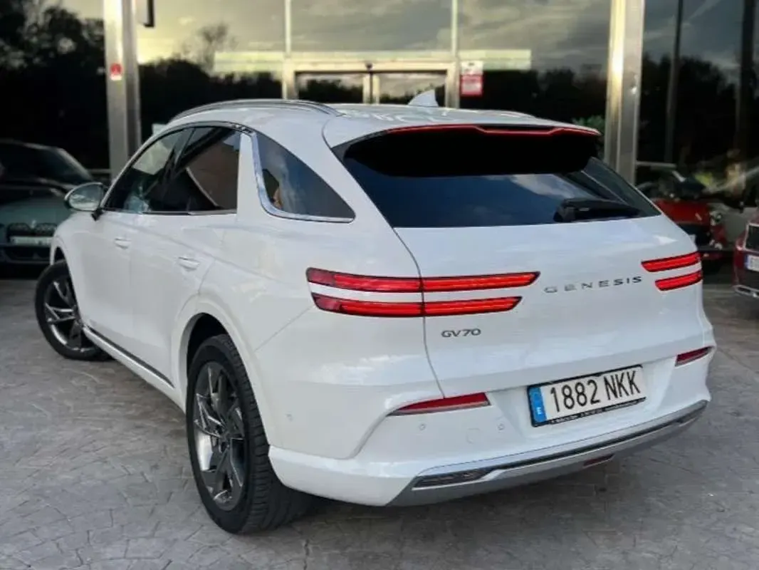 Usado Hyundai Genesis 359 kW (489 CV) 2023 Blanco SUV