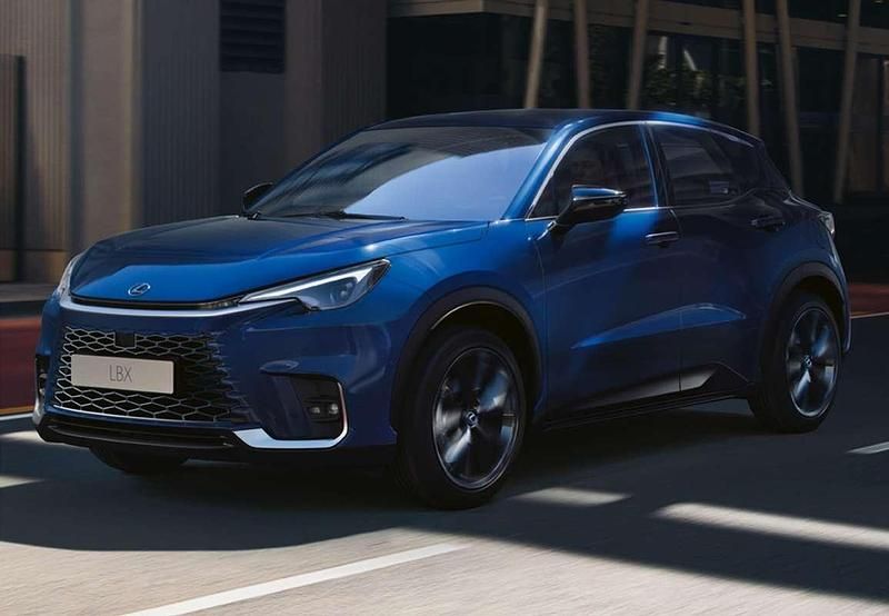 Usado Lexus LBX 136 CV (100 kW) 2024 SUV