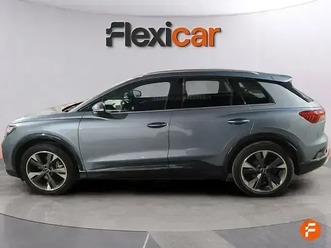 Usado Audi Q4 e-tron 125 kW (170 CV) 2021 Gris SUV