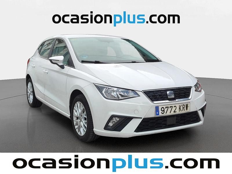 Usado Seat Ibiza Style 95 CV (69 kW) 2018 Blanco Utilitario