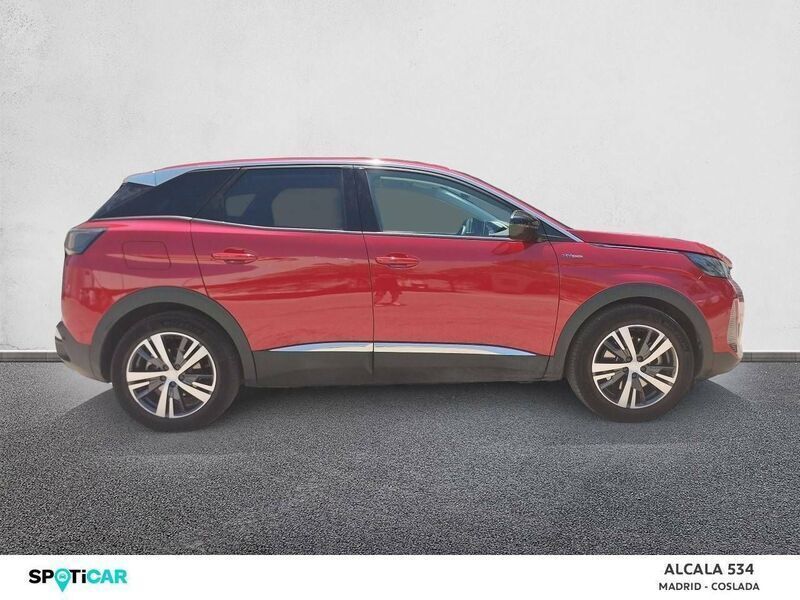 Usado Peugeot 3008 Allure 225 CV (165 kW) 2022 Rojo SUV