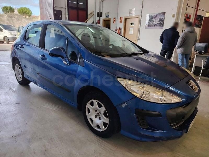 Usado Peugeot 308 120 CV (88 kW) 2010 Azul Berlina