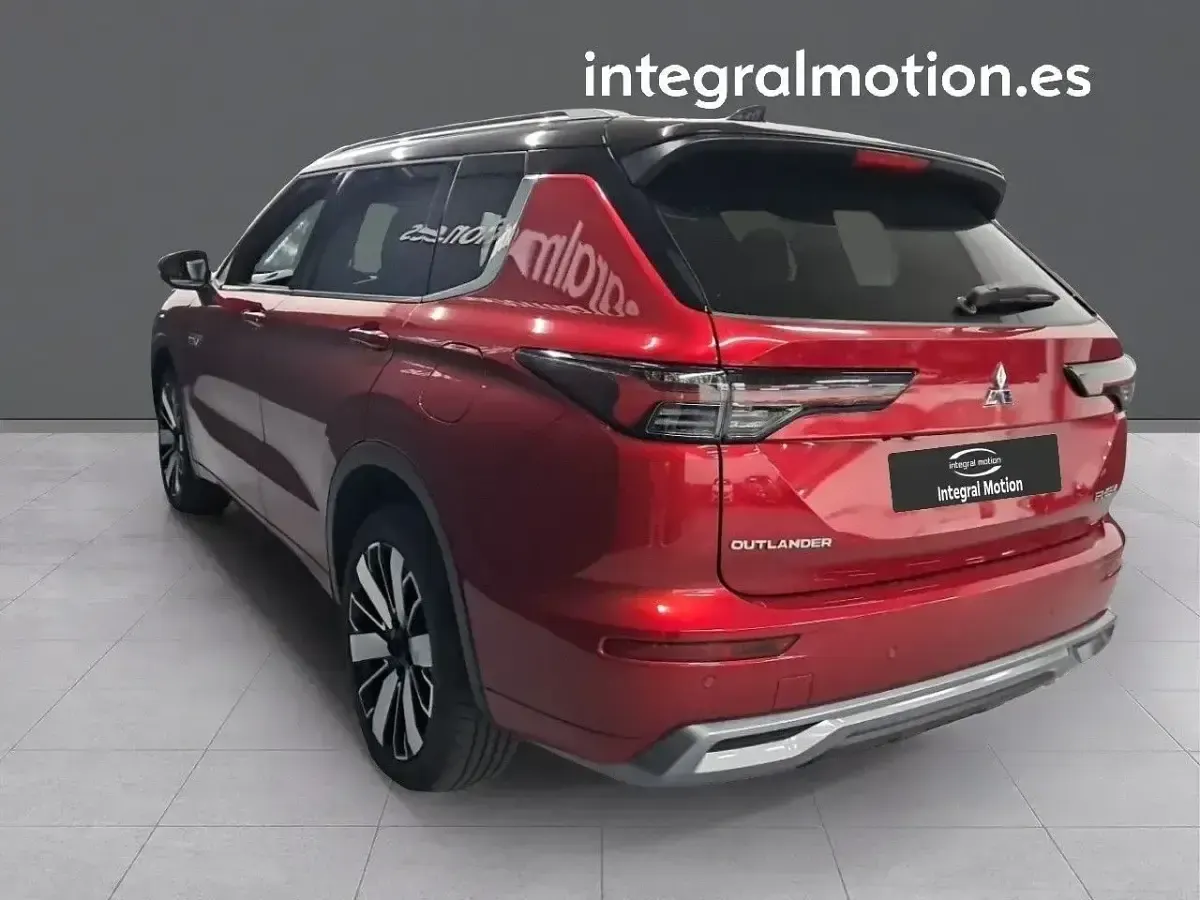 Nuevo Mitsubishi Outlander P-HEV Edition 306 CV (225 kW) 2026 Rojo