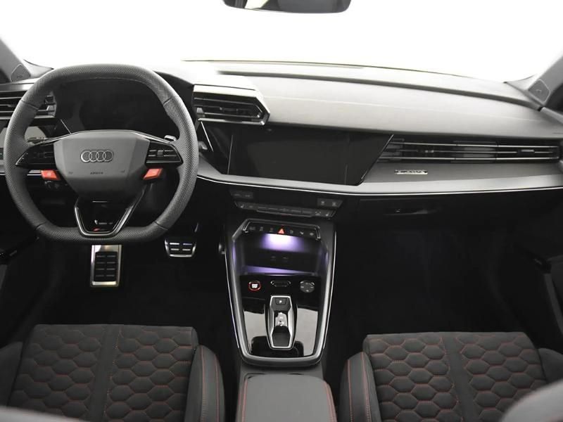Nuevo Audi RS3 400 CV (294 kW) 2026 Negro Berlina