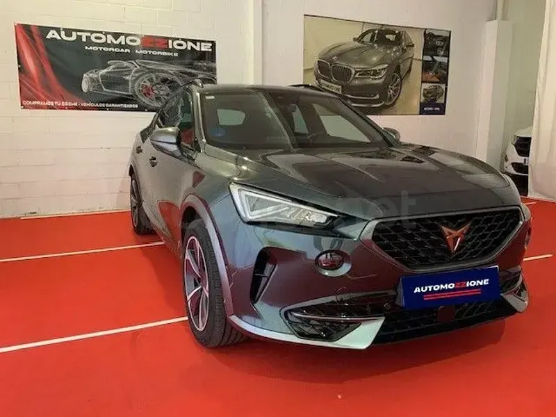 Usado Cupra Formentor 204 CV (150 kW) 2021 Gris / plata SUV