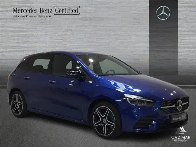 Usado Mercedes B250e 218 CV (160 kW) 2025 Azul espectral Utilitario