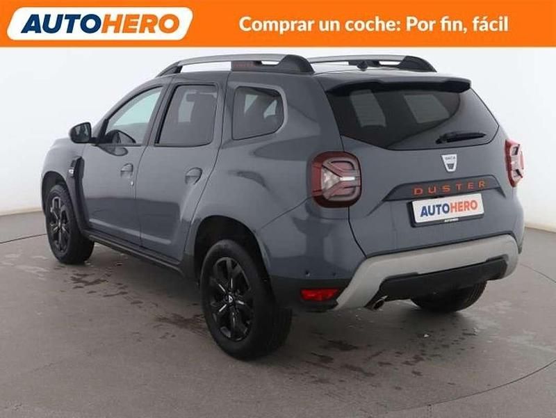 Usado Dacia Duster Extreme 131 CV (96 kW) 2022 Gris SUV