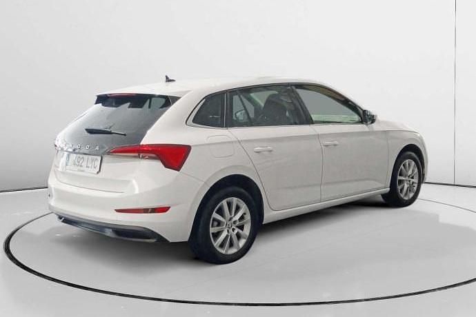 Usado Skoda Scala 95 HP (69 kW) 2022 Citadino
