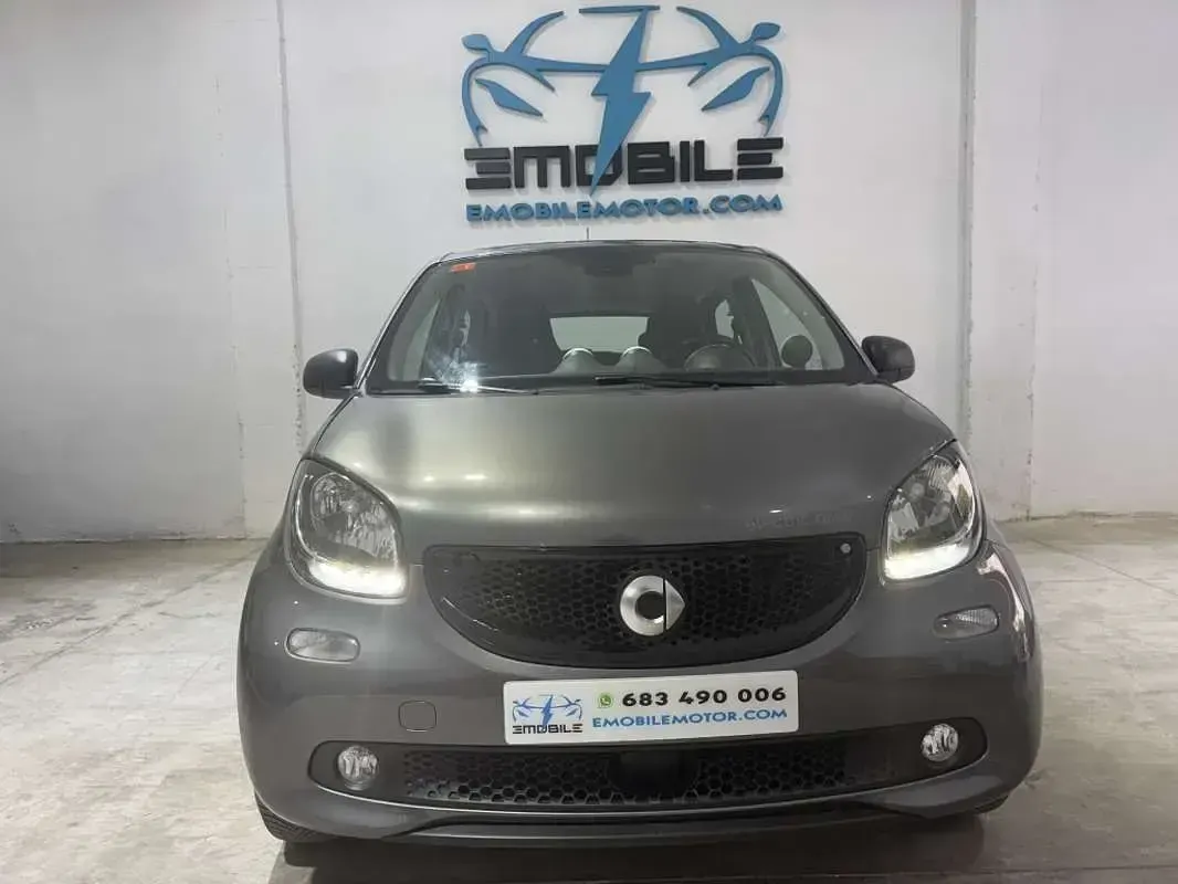 Usado Smart ForFour Electric Drive 60 kW (82 CV) 2019 Gris Utilitario