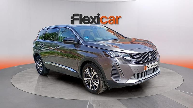 Begagnad Peugeot 5008 Allure 136 HK (100 kW) 2024 SUV