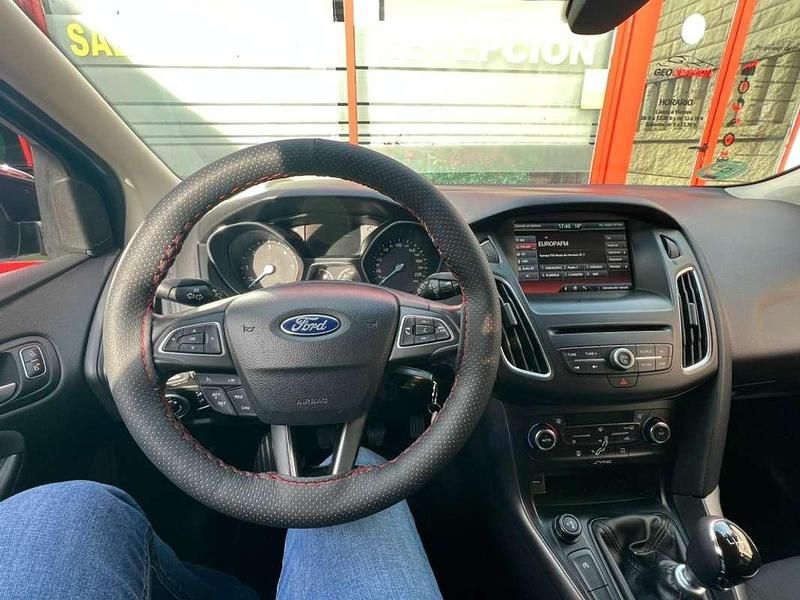 Brugt Ford Focus Sport 120 HK (88 kW) 2015 Hvid Hatchback