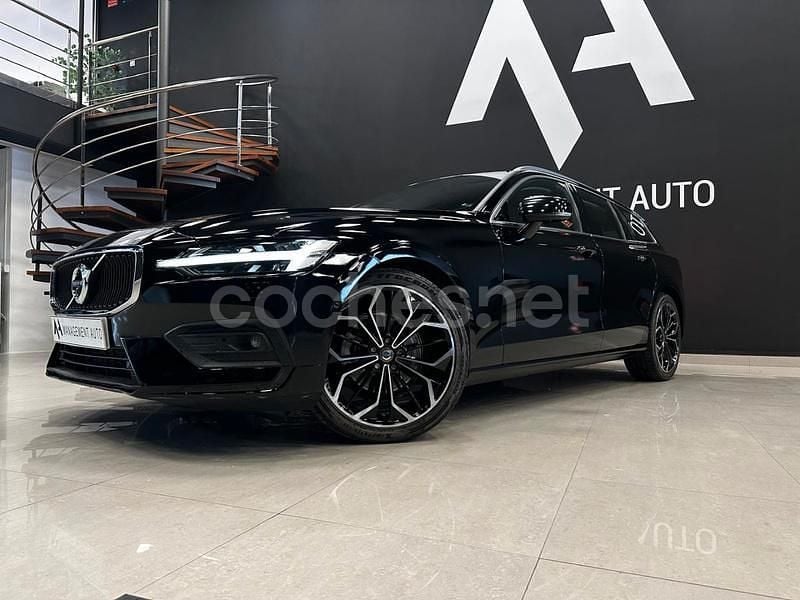 Negro Usado 2020 Volvo V60 Business Edition Familiar | 17.400 € (Precio justo) - Imagen 1/4