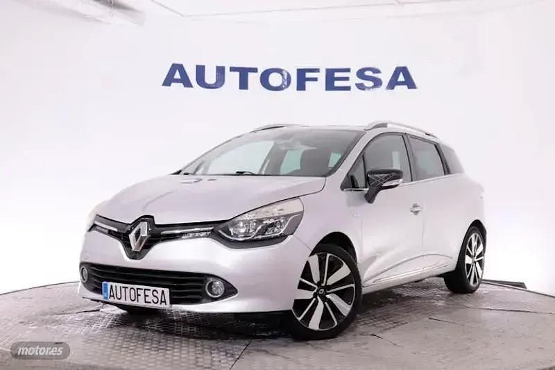 Blanco Usado 2016 Renault Clio GrandTour Iconic Familiar | 11.650 € (Precio justo) - Imagen 1/4