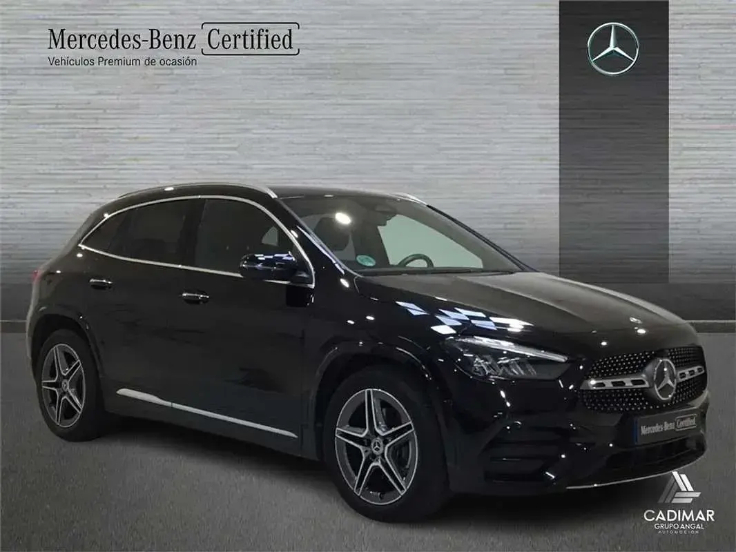 Usado Mercedes GLA200 150 CV (110 kW) 2024 SUV