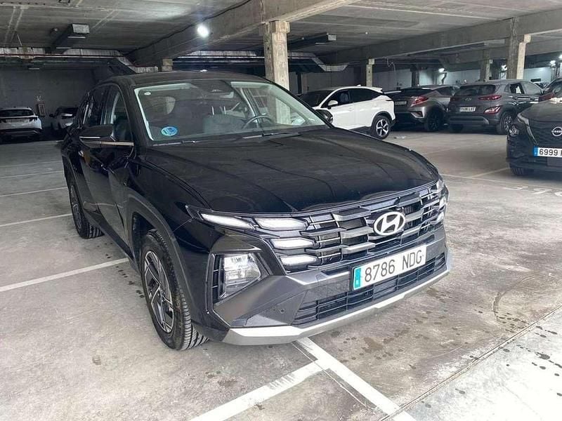 Usado Hyundai Tucson 215 HP (158 kW) 2025 Preto SUV