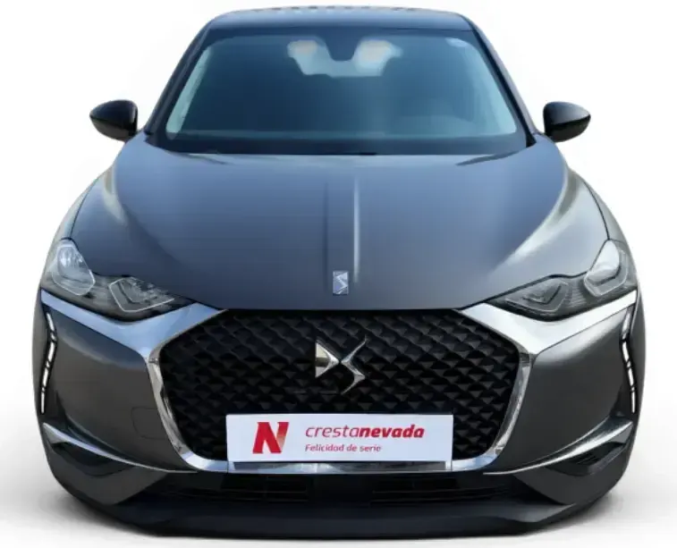 Usado DS Automobiles DS3 Crossback So Chic 110 CV (80 kW) 2021 Gris / plata SUV