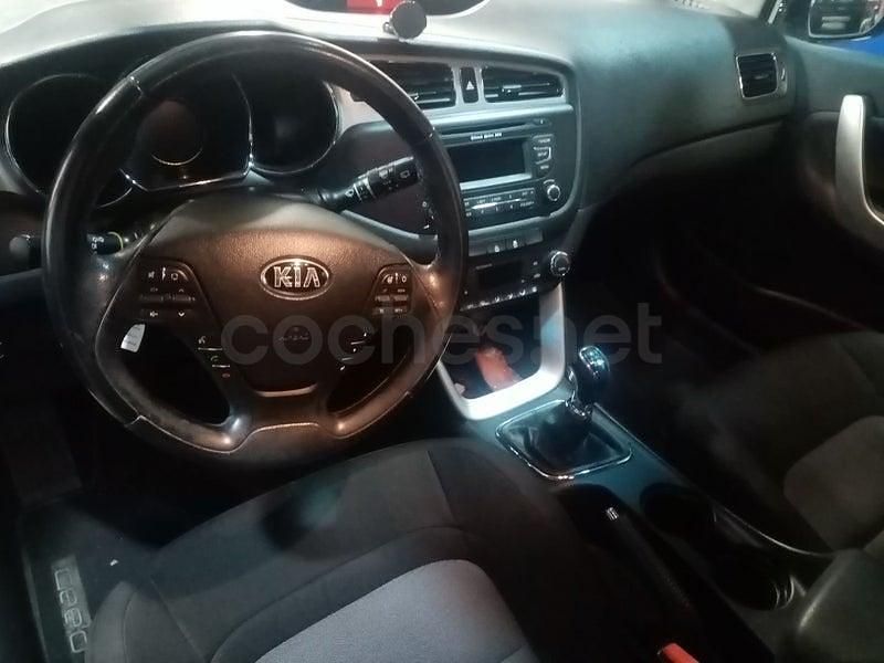 Usado Kia Ceed GT 128 CV (94 kW) 2014 Blanco Berlina