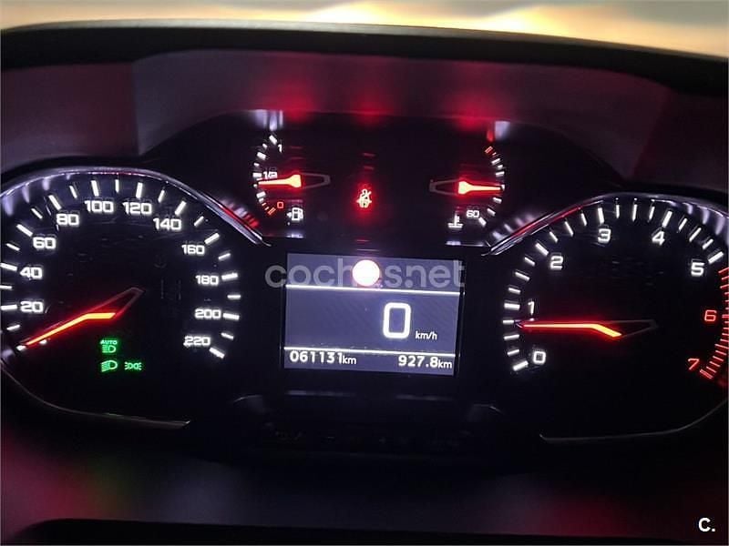 Usado Peugeot Rifter GT 130 CV (95 kW) 2022 Negro Monovolumen