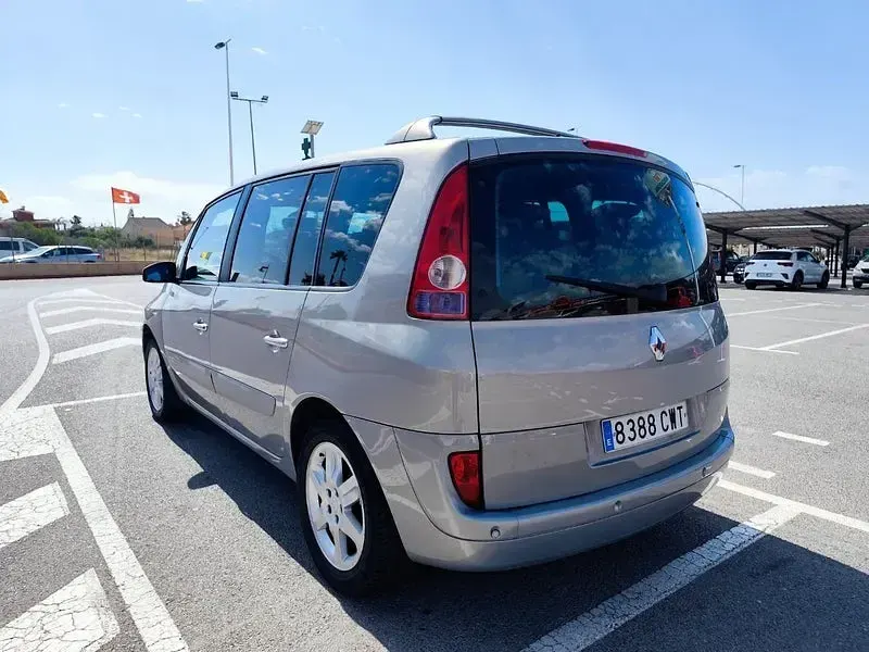 Usado Renault Espace Initiale 245 CV (180 kW) 2004 Beige Monovolumen