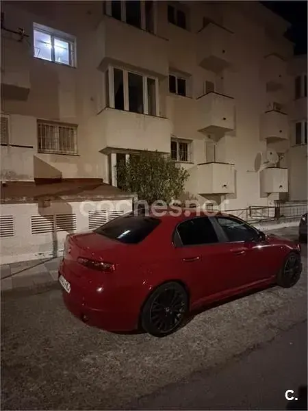 Usado Alfa Romeo 159 Distinctive 185 CV (136 kW) 2005 Rojo Berlina